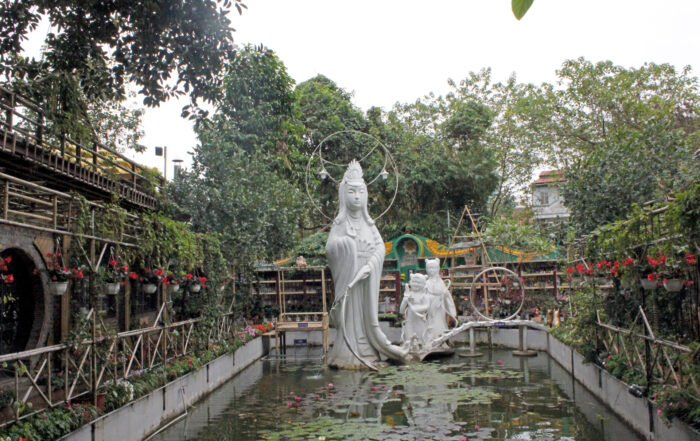 Thủy táng chó mèo